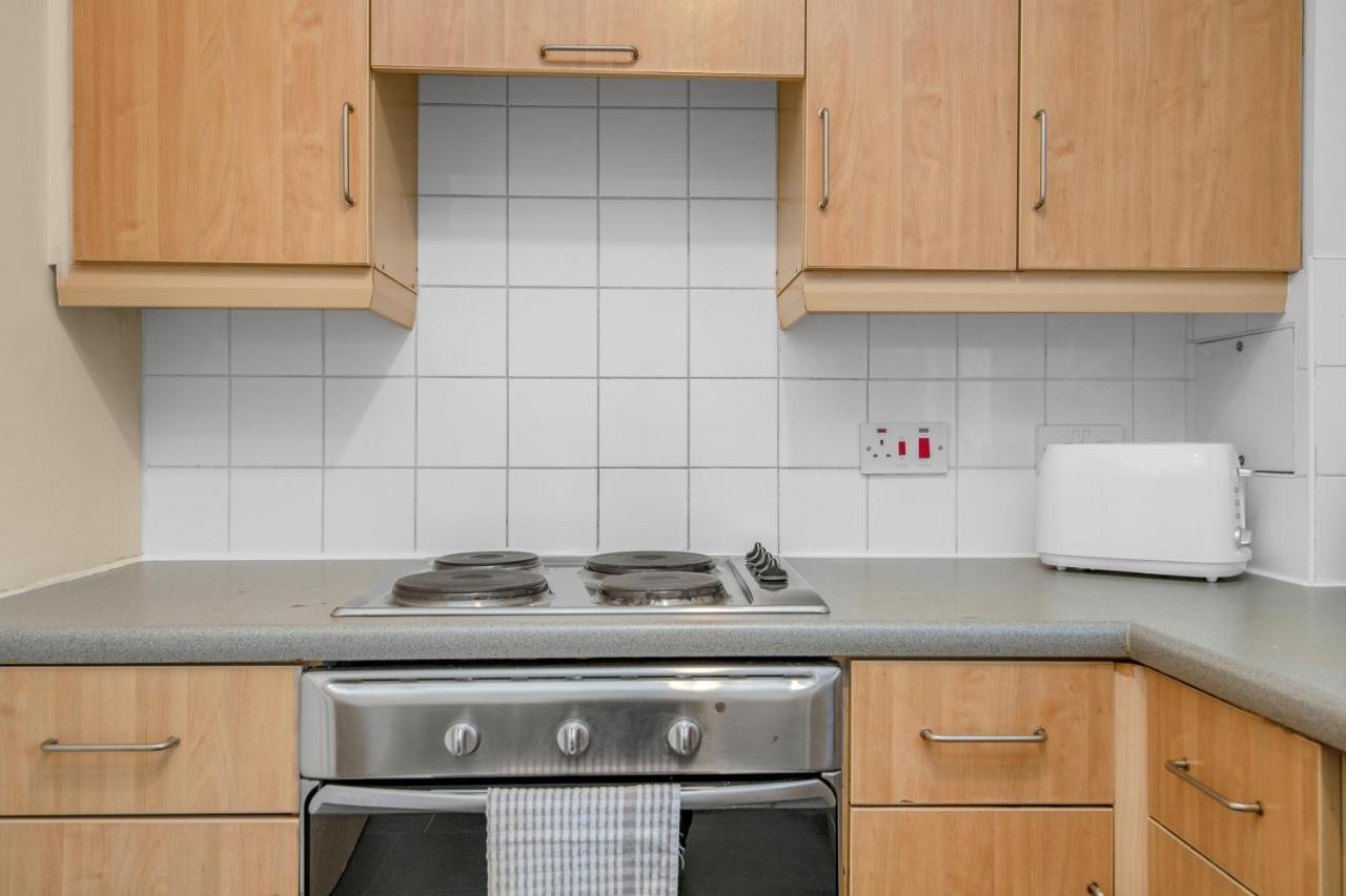 Edinburgh City Center Coady Apartment Sleeps 5 Free Car Park Space Buitenkant foto