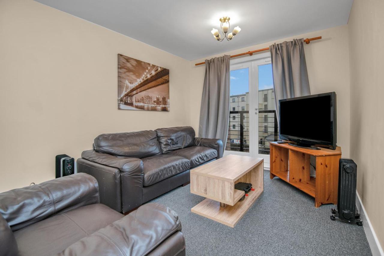 Edinburgh City Center Coady Apartment Sleeps 5 Free Car Park Space Buitenkant foto