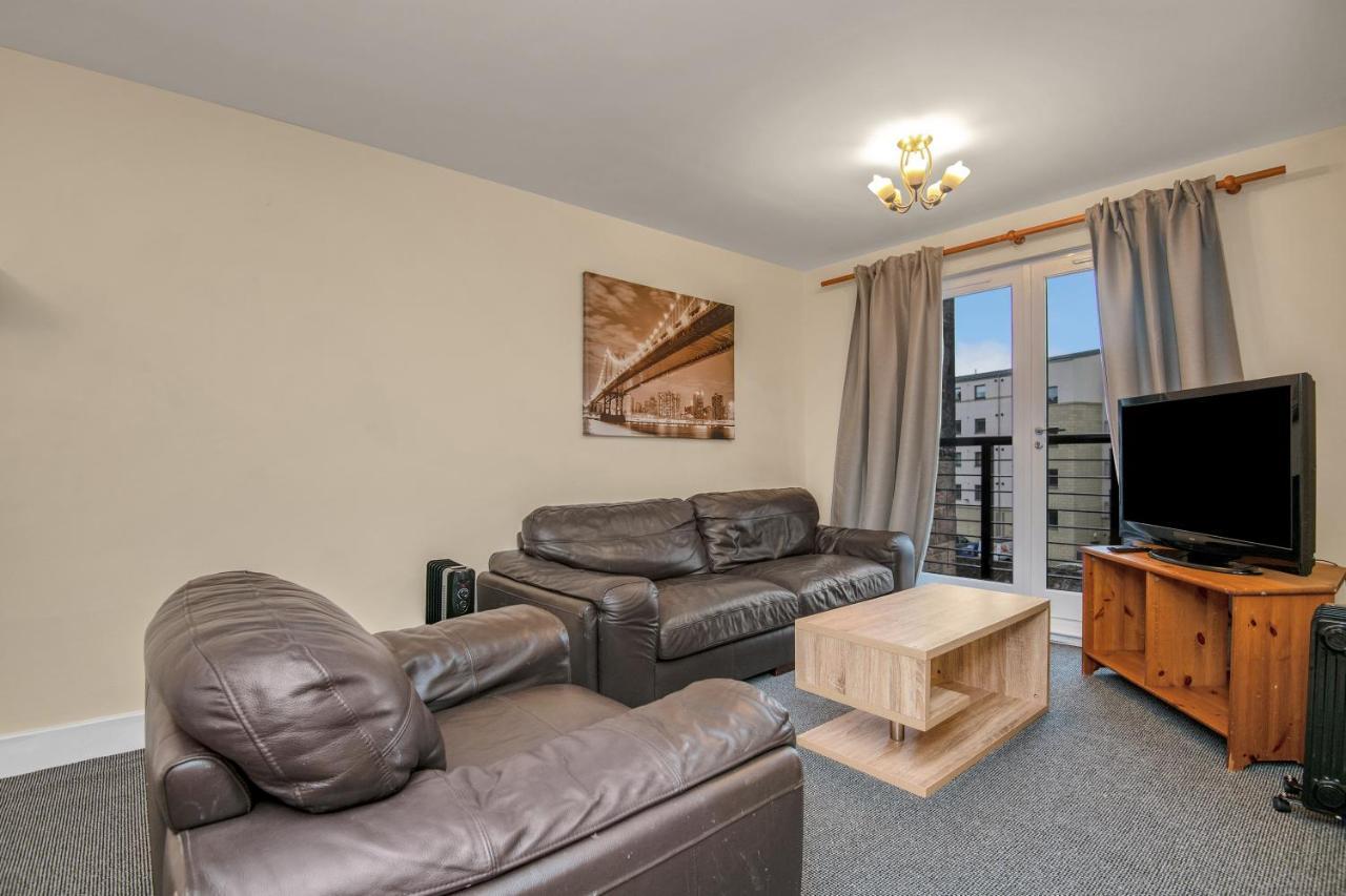 Edinburgh City Center Coady Apartment Sleeps 5 Free Car Park Space Buitenkant foto