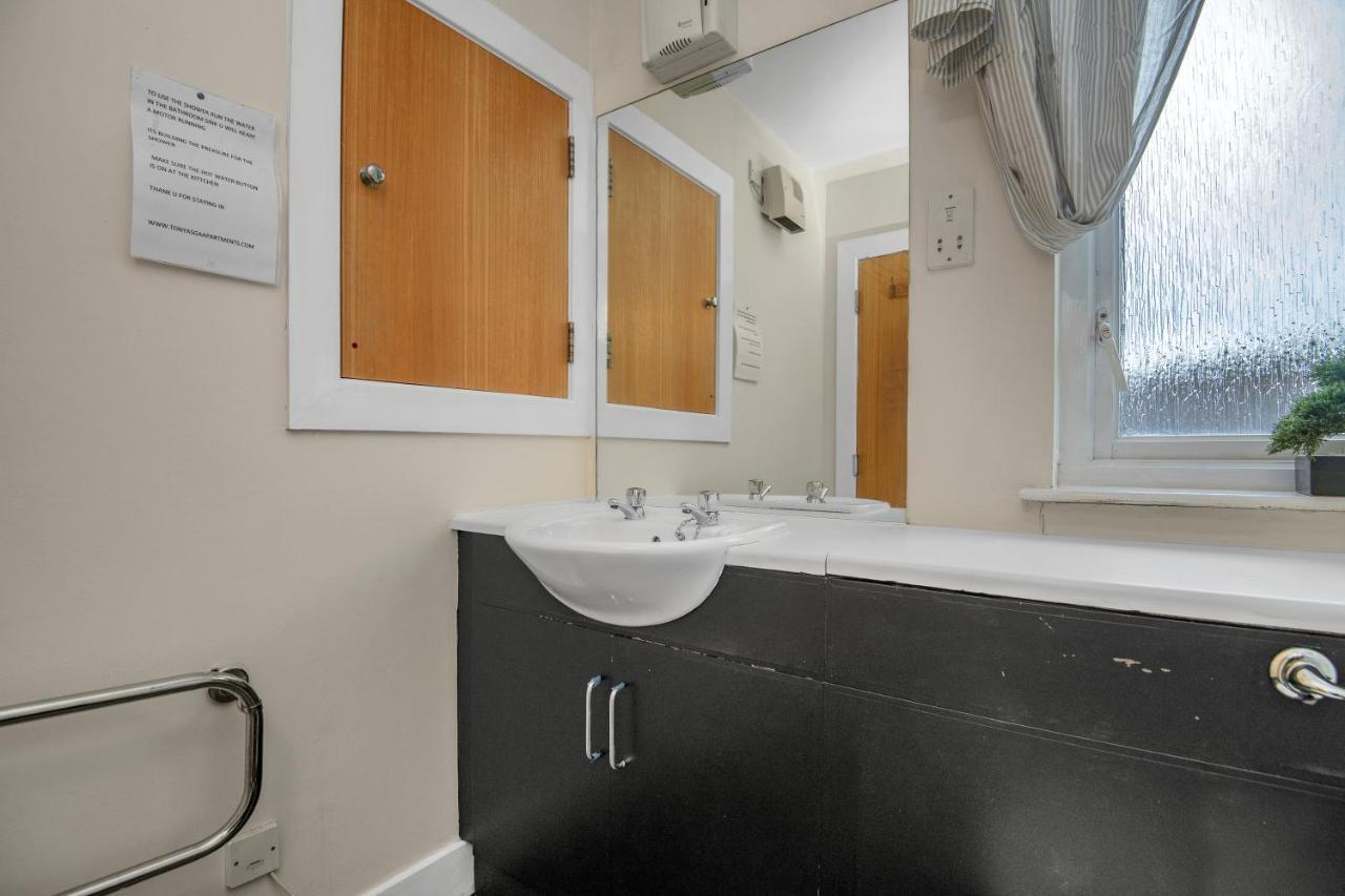 Edinburgh City Center Coady Apartment Sleeps 5 Free Car Park Space Buitenkant foto