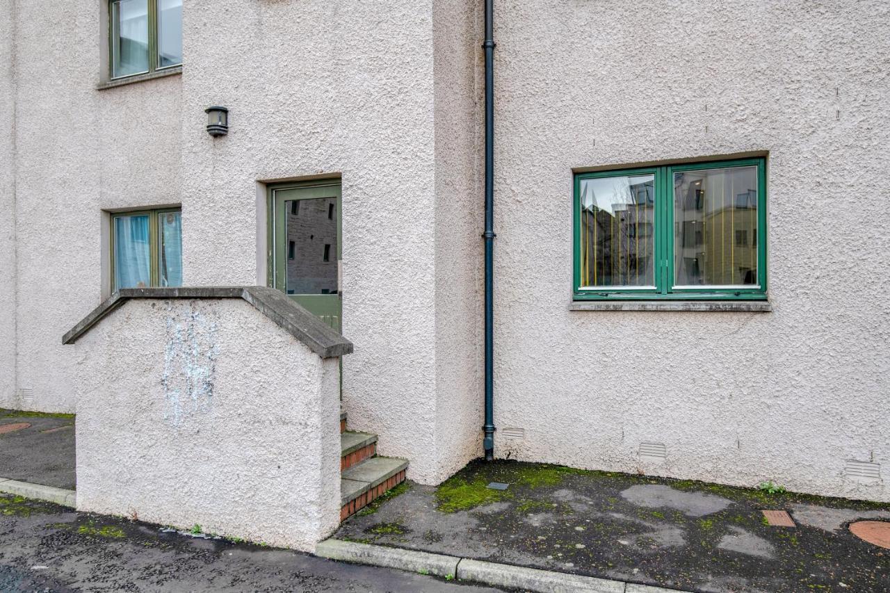 Edinburgh City Center Coady Apartment Sleeps 5 Free Car Park Space Buitenkant foto