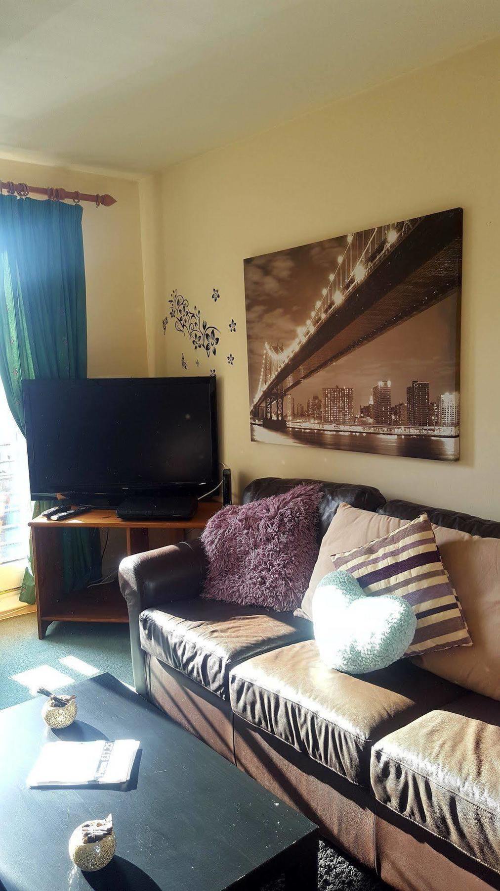 Edinburgh City Center Coady Apartment Sleeps 5 Free Car Park Space Buitenkant foto